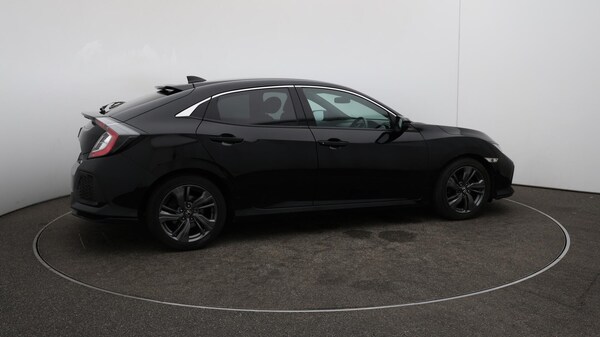 Used Honda Civic 2018 for sale - 76012589: Photo 50