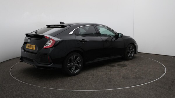 Used Honda Civic 2018 for sale - 76012589: Photo 52