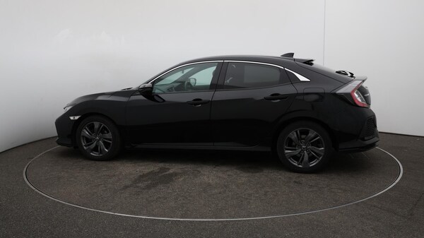 Used Honda Civic 2018 for sale - 76012589: Photo 57