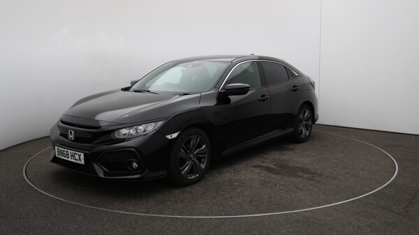 Used Honda Civic 2018 for sale - 76012589: Photo 68