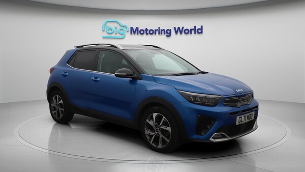 Used Kia Stonic 2022 for sale - 75601501: Photo 2