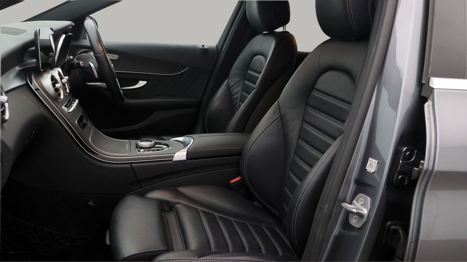 Used Mercedes-Benz C Class 2021 for sale - 77196415: Photo 14