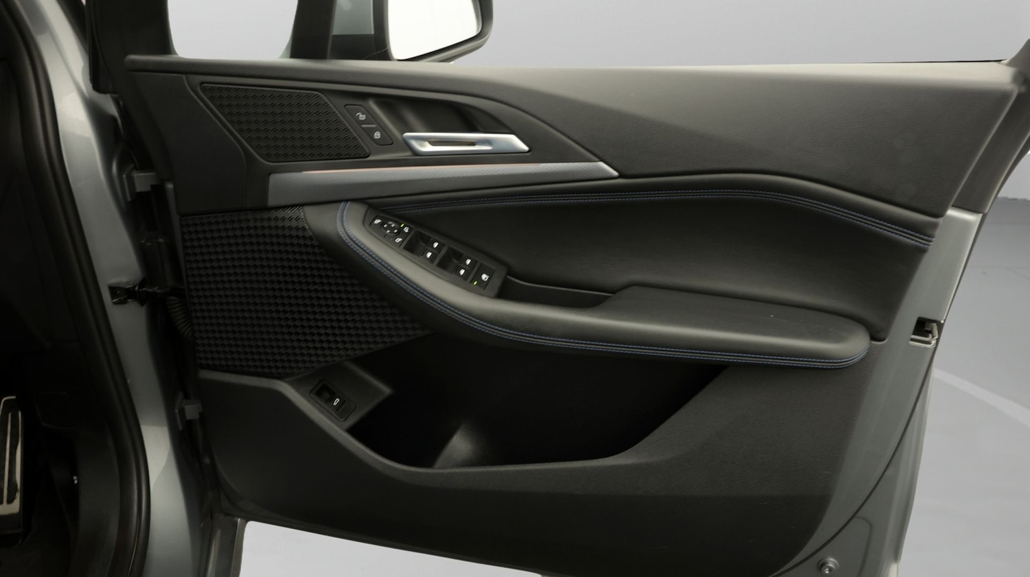 Used BMW 2 Series 2024 for sale - 77915327: Photo 15