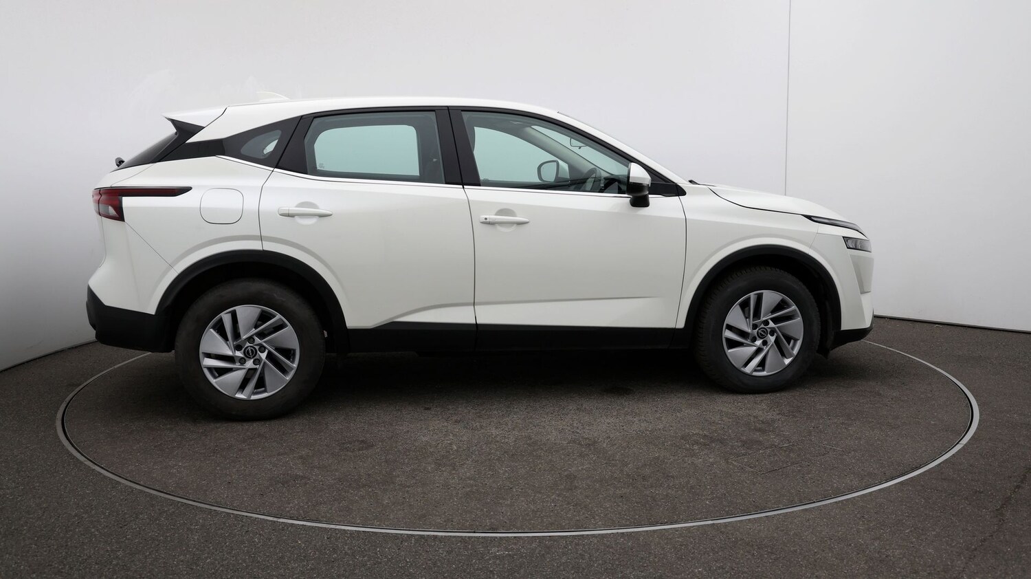 Used Nissan Qashqai for sale - 76810537: Photo 41