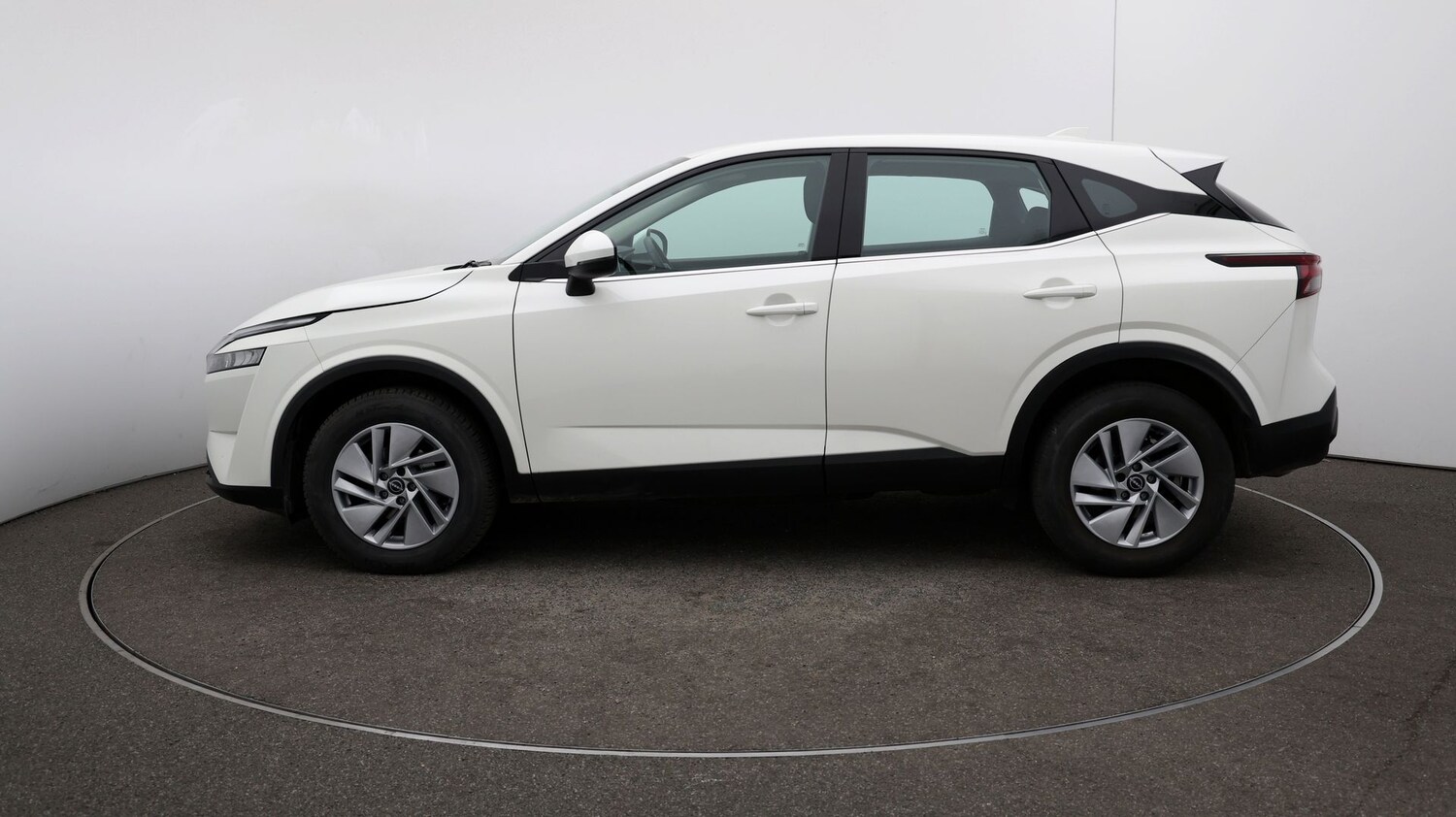 Used Nissan Qashqai for sale - 76810537: Photo 55