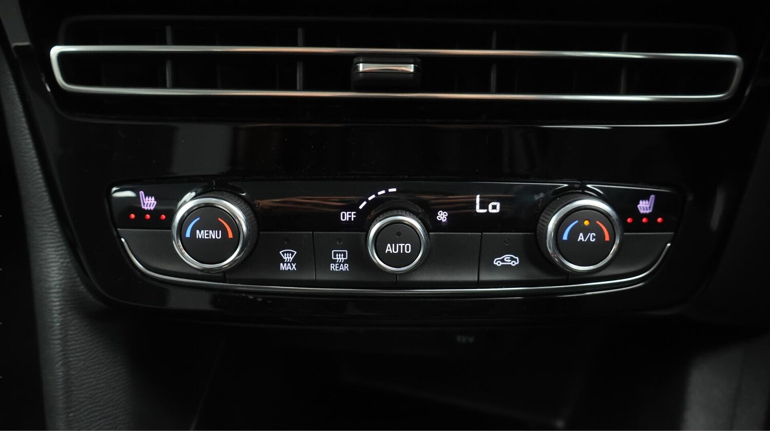 Used Vauxhall Mokka Electric 2022 for sale - 76633041: Photo 13