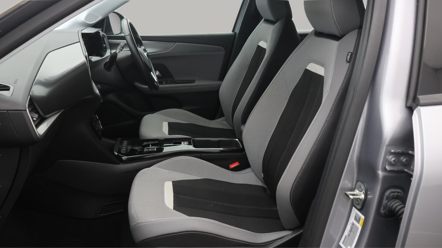 Used Vauxhall Mokka Electric 2022 for sale - 76633041: Photo 15