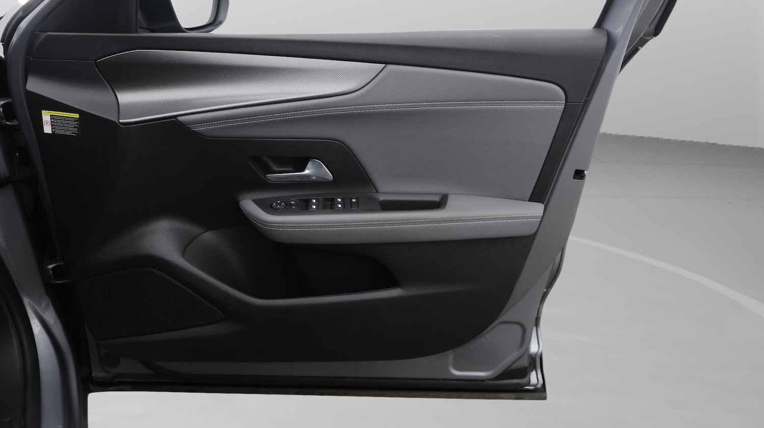 Used Vauxhall Mokka Electric 2022 for sale - 76633041: Photo 16