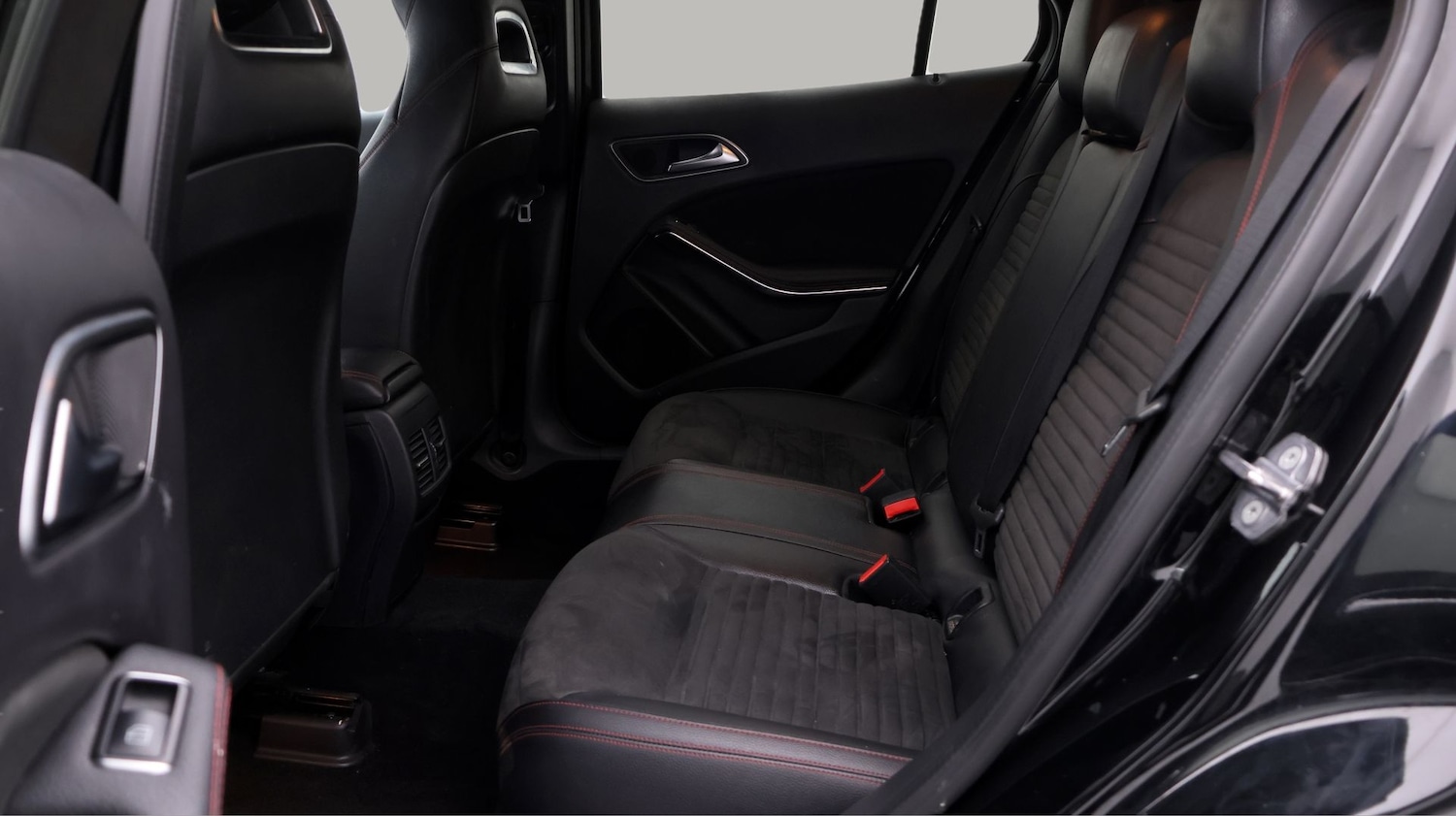 Used Mercedes-Benz GLA 2020 for sale - 77701854: Photo 16