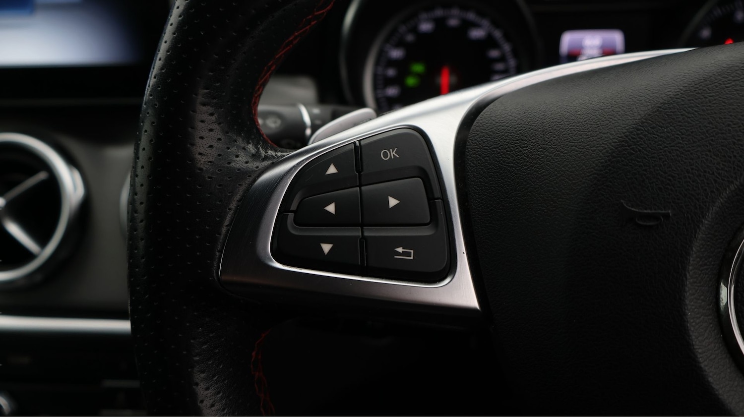 Used Mercedes-Benz GLA 2020 for sale - 77701854: Photo 22