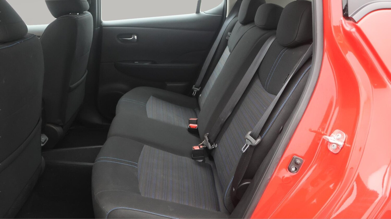 Used Nissan Leaf for sale - 76735321: Photo 17