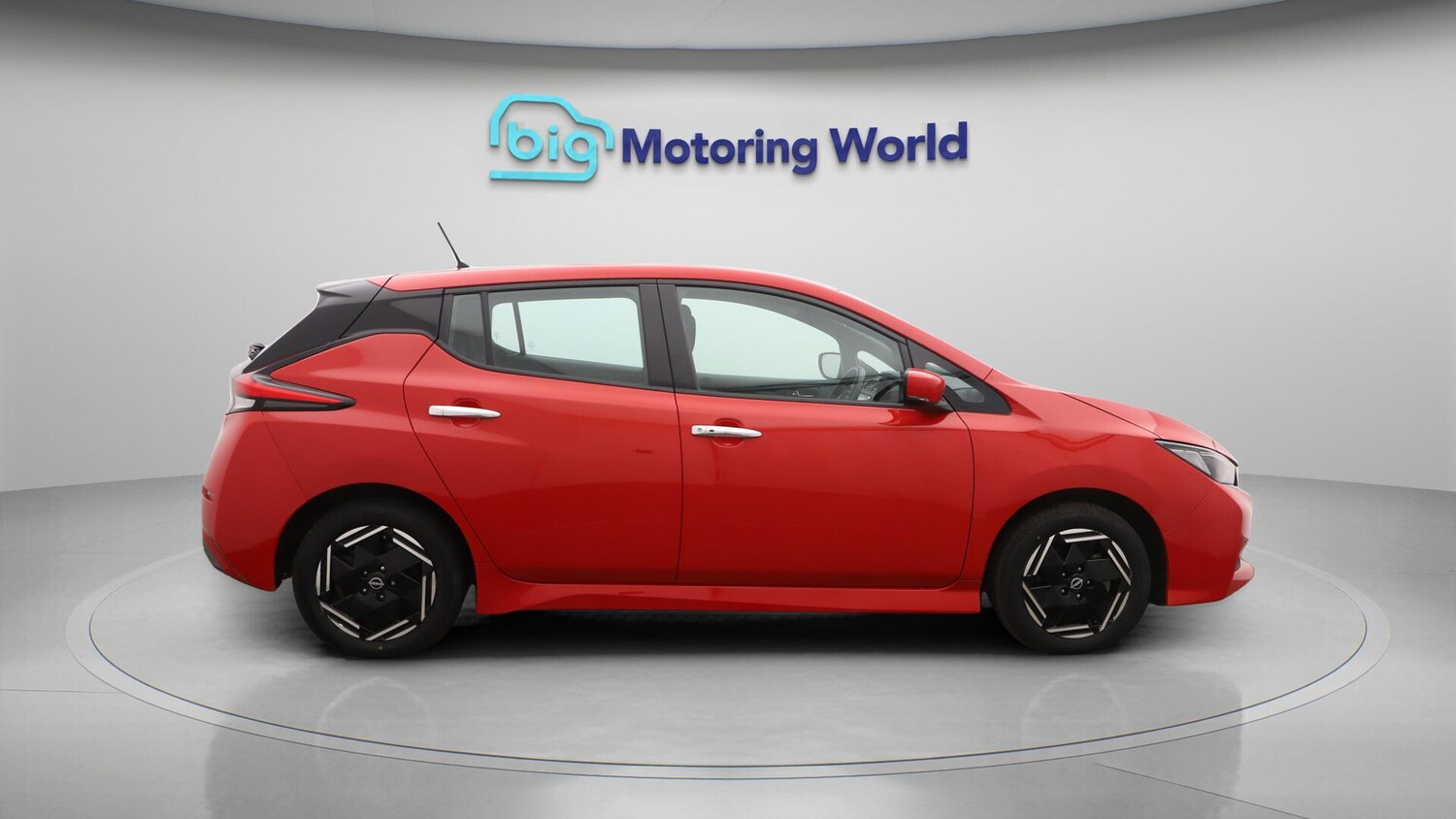 Used Nissan Leaf for sale - 76735321: Photo 9