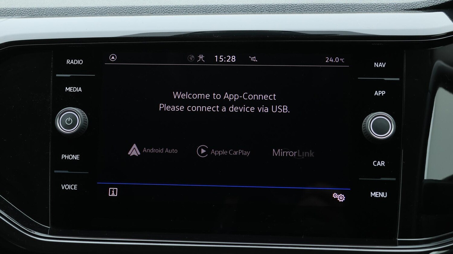 Used Volkswagen T-Cross 2022 for sale - 76251375: Photo 26