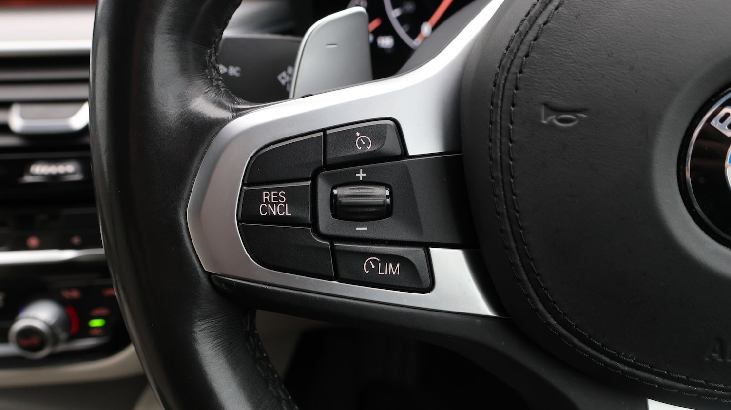 Used BMW 5 Series 2019 for sale - 78067106: Photo 25