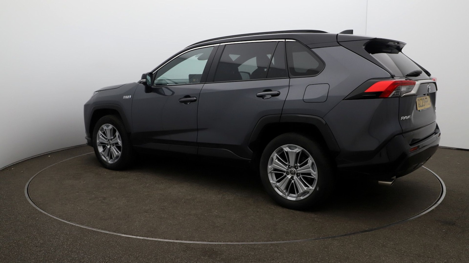 Used Toyota RAV4 2023 for sale - 76809717: Photo 28