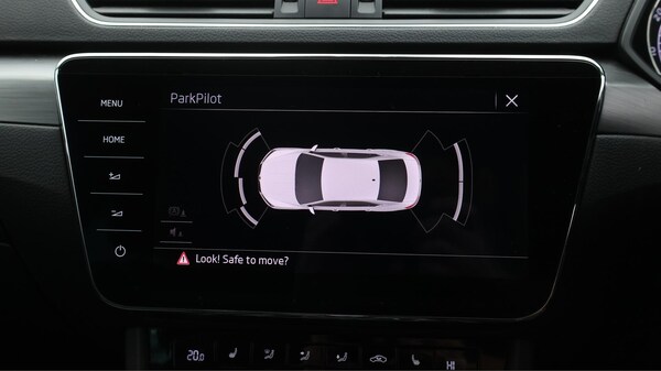 Used Skoda Superb 2017 for sale - 76136944: Photo 27
