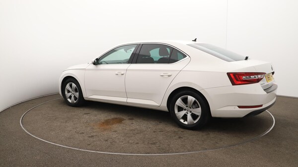 Used Skoda Superb 2017 for sale - 76136944: Photo 38