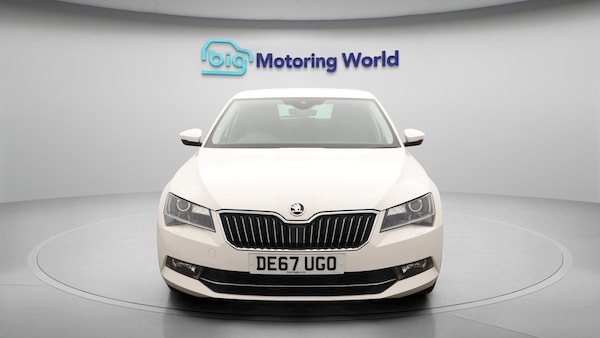 Used Skoda Superb 2017 for sale - 76136944: Photo 3