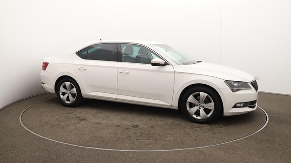 Used Skoda Superb 2017 for sale - 76136944: Photo 48