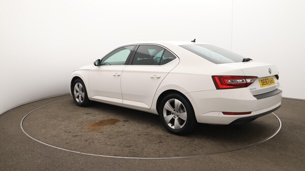 Used Skoda Superb 2017 for sale - 76136944: Photo 65
