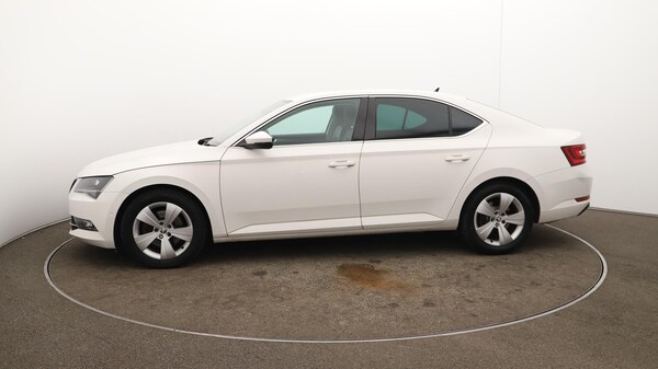 Used Skoda Superb 2017 for sale - 76136944: Photo 67