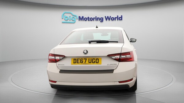 Used Skoda Superb 2017 for sale - 76136944: Photo 7