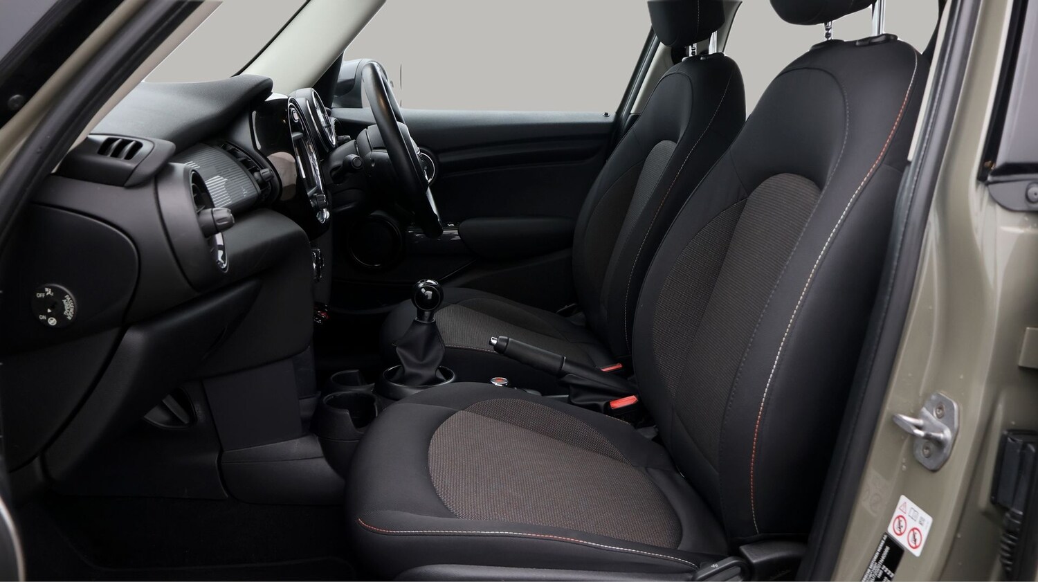 Used MINI Hatch 2018 for sale - 77650990: Photo 14