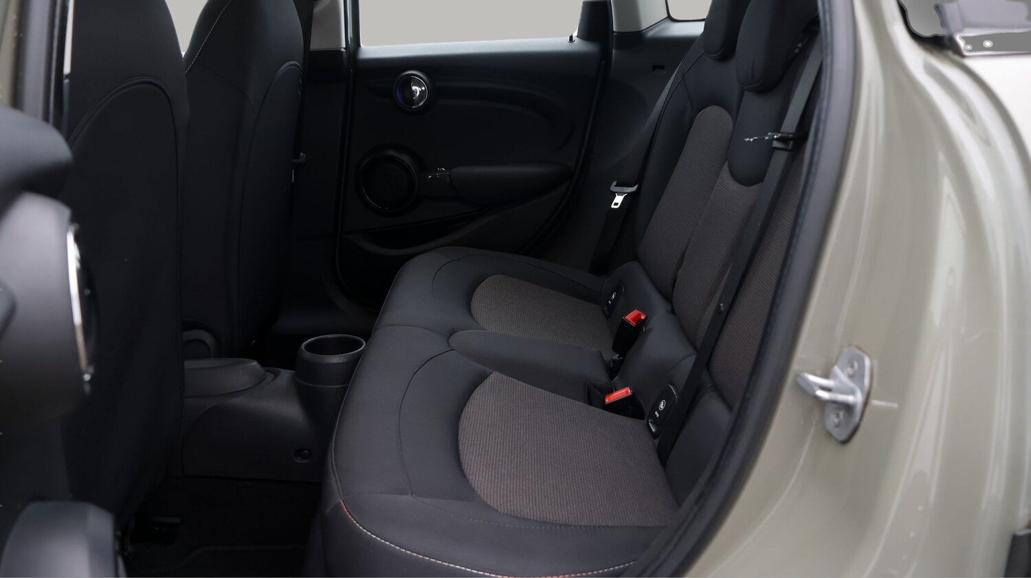 Used MINI Hatch 2018 for sale - 77650990: Photo 16