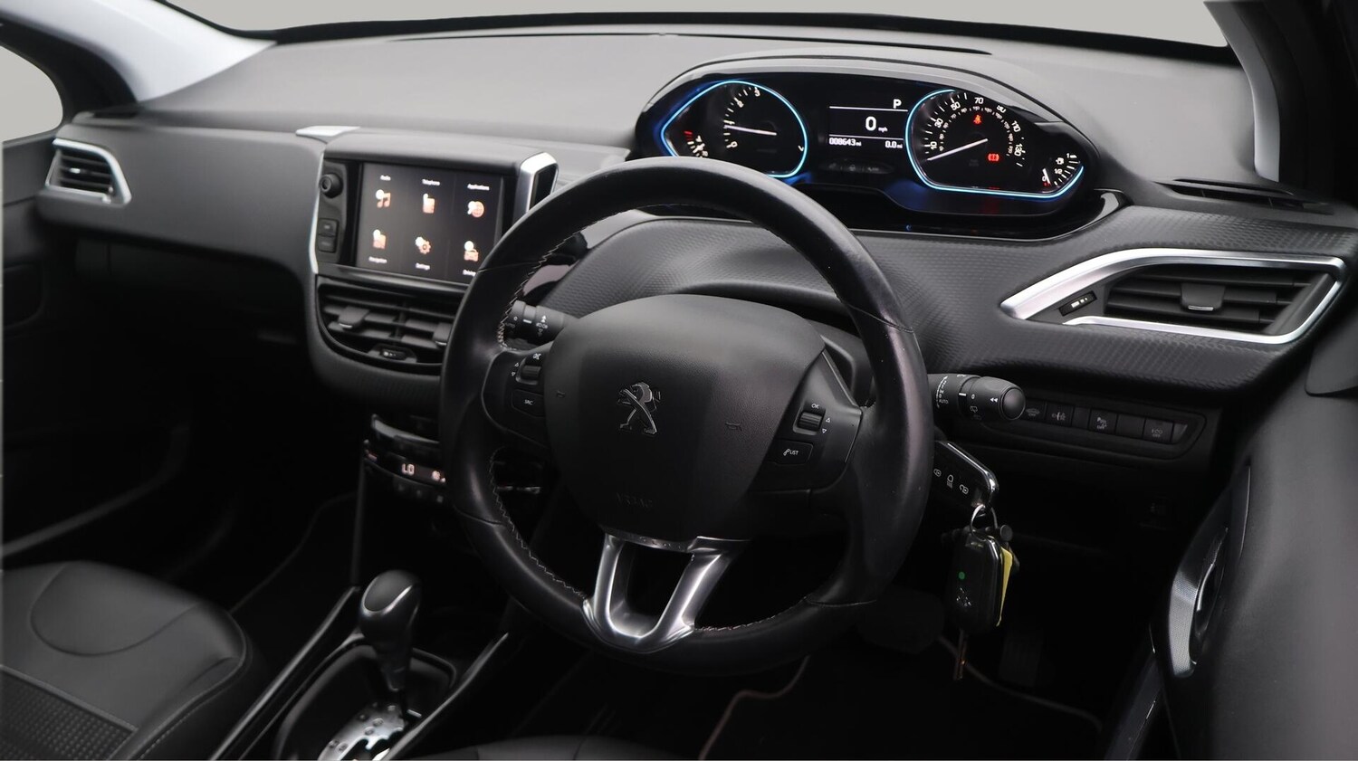 Used Peugeot 2008 2018 for sale - 76644804: Photo 10