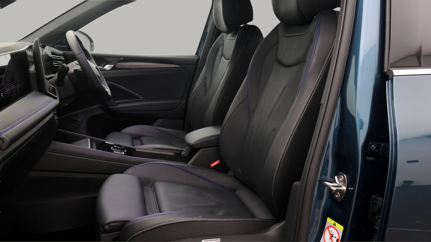 Used Volkswagen Tiguan 2025 for sale - 77181997: Photo 14