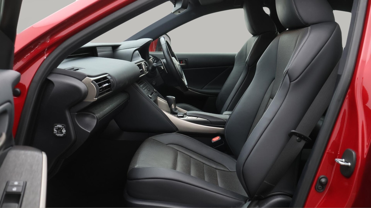 Used Lexus IS 2019 for sale - 76108513: Photo 15