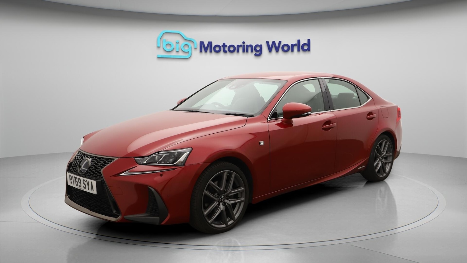 Used Lexus IS 2019 for sale - 76108513: Photo 4