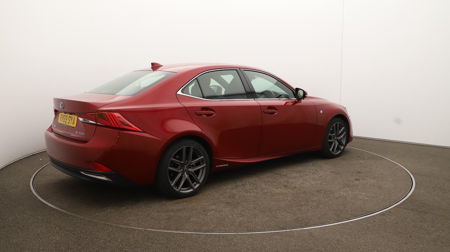 Used Lexus IS 2019 for sale - 76108513: Photo 53