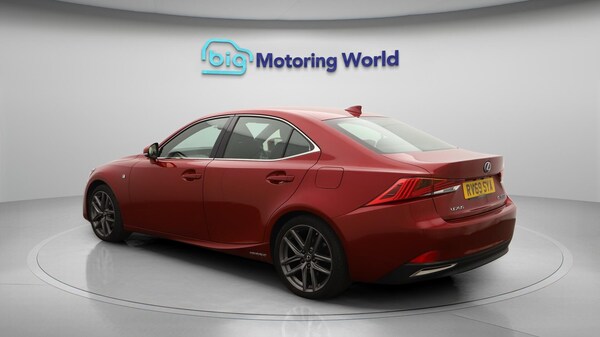 Used Lexus IS 2019 for sale - 76108513: Photo 6