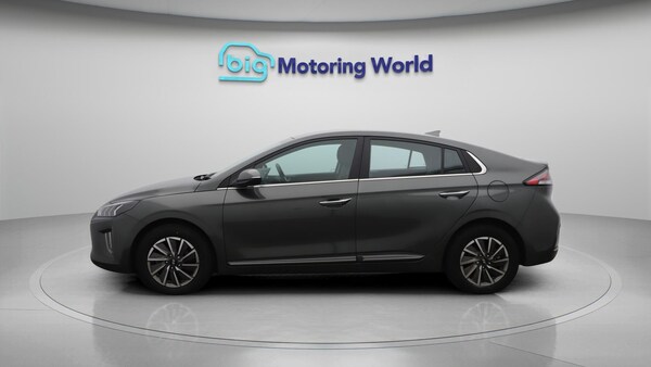 Used Hyundai IONIQ 2022 for sale - 76214032: Photo 5