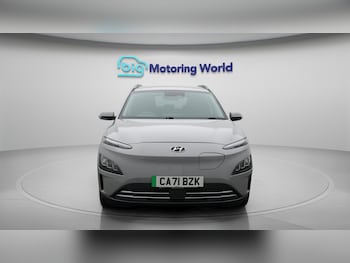 Used Hyundai KONA 2021 for sale - 76214991: Photo 3