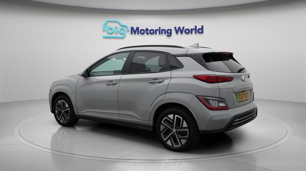 Used Hyundai KONA 2021 for sale - 76214991: Photo 6