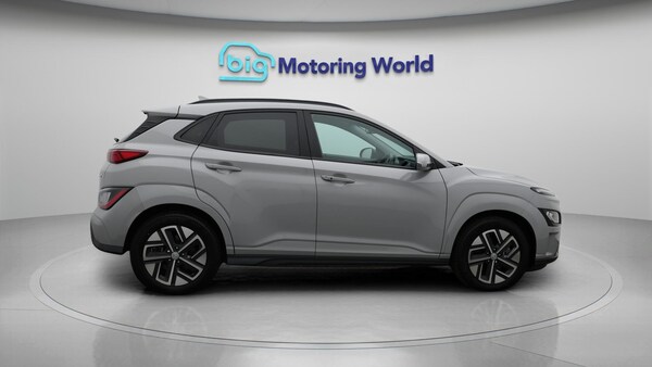 Used Hyundai KONA 2021 for sale - 76214991: Photo 9