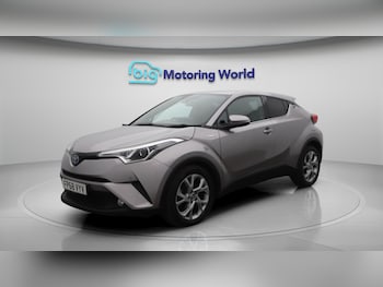 Used Toyota C-HR 2018 for sale - 75707780: Photo