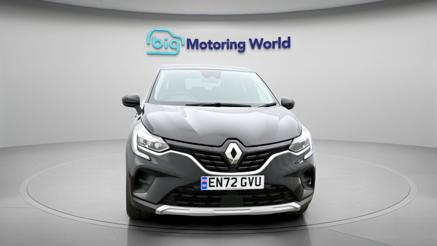Used Renault Captur 2023 for sale - 77947231: Photo 2