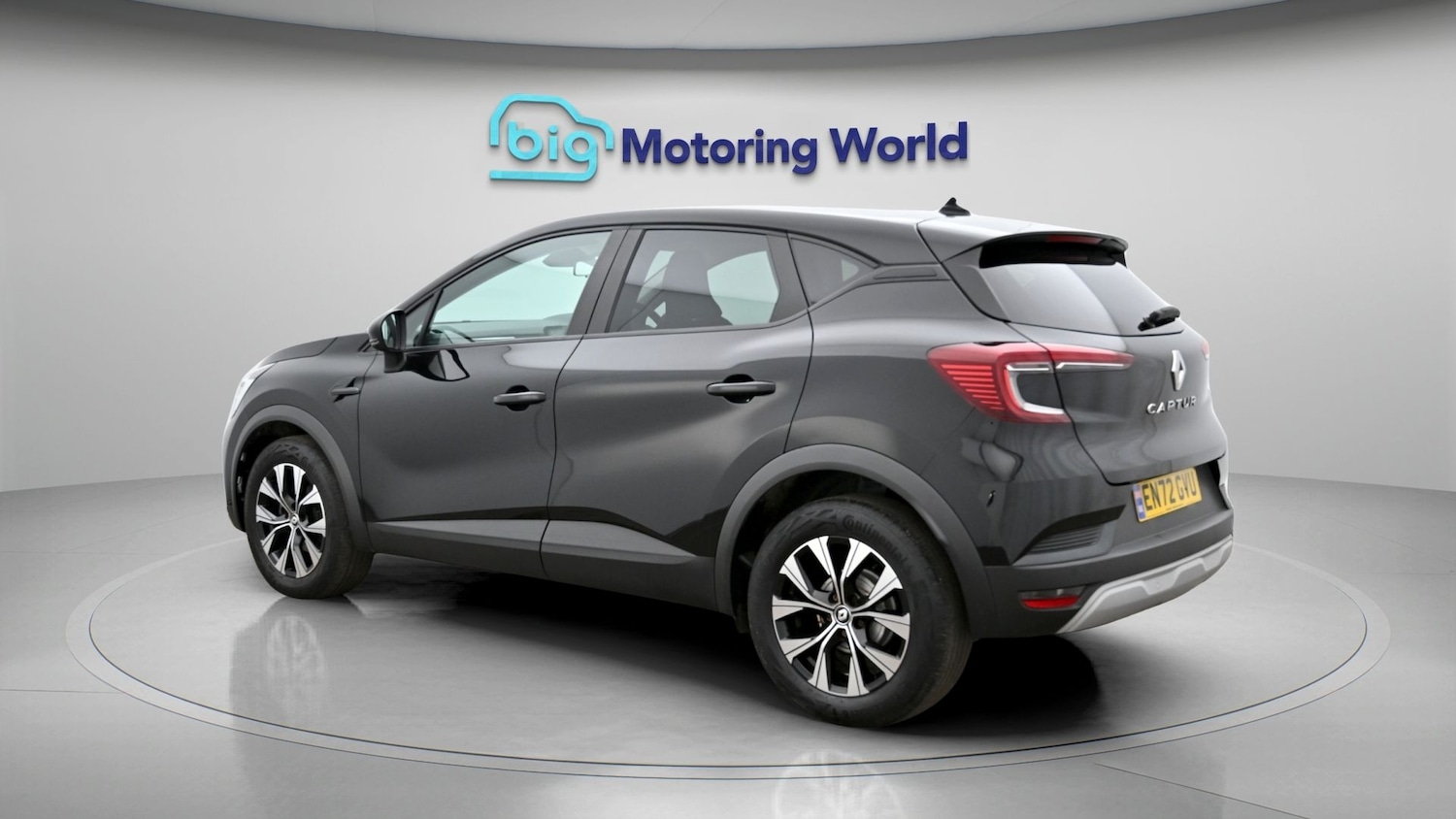 Used Renault Captur 2023 for sale - 77947231: Photo 5