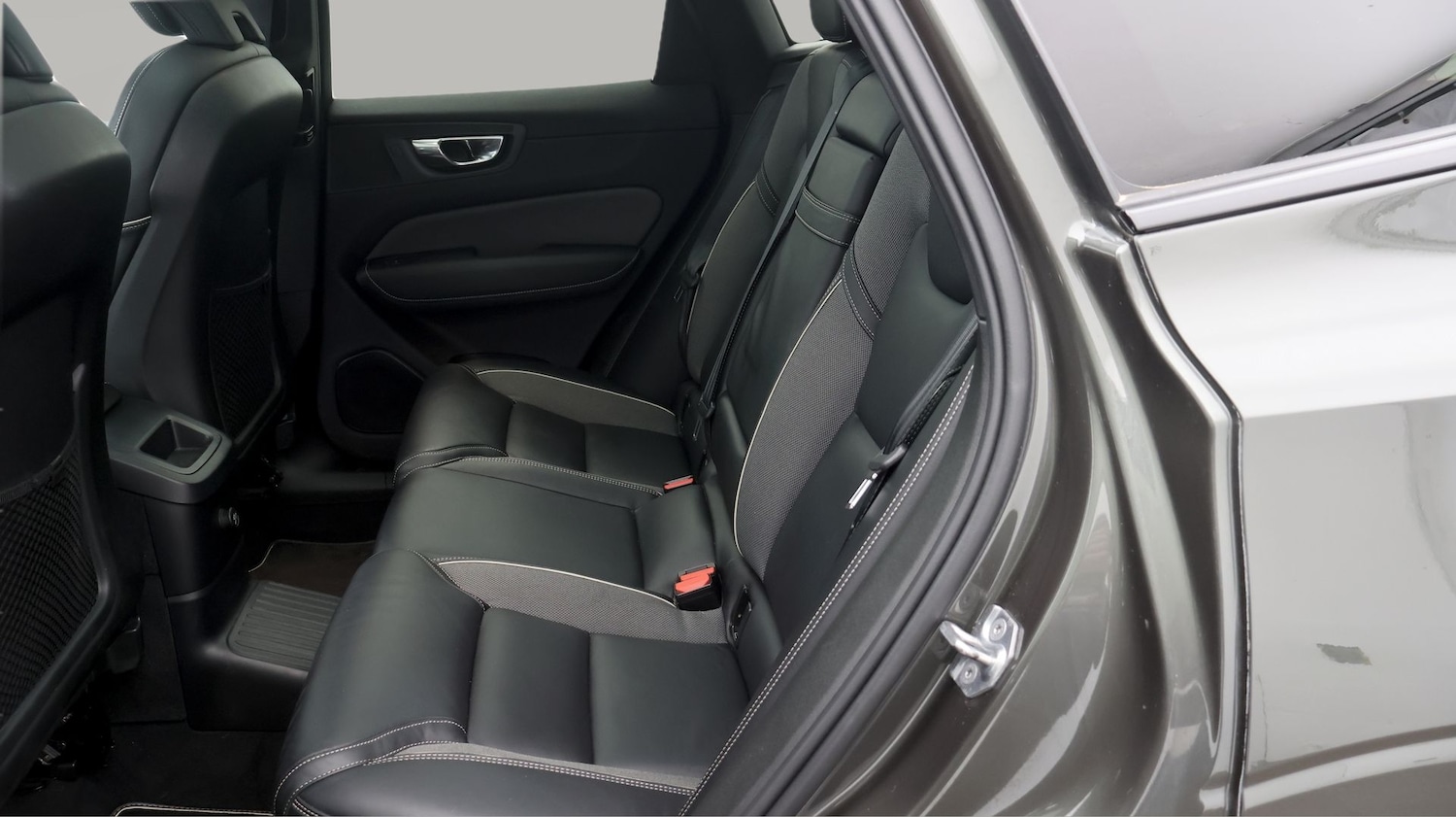 Used Volvo XC60 2019 for sale - 77812911: Photo 16