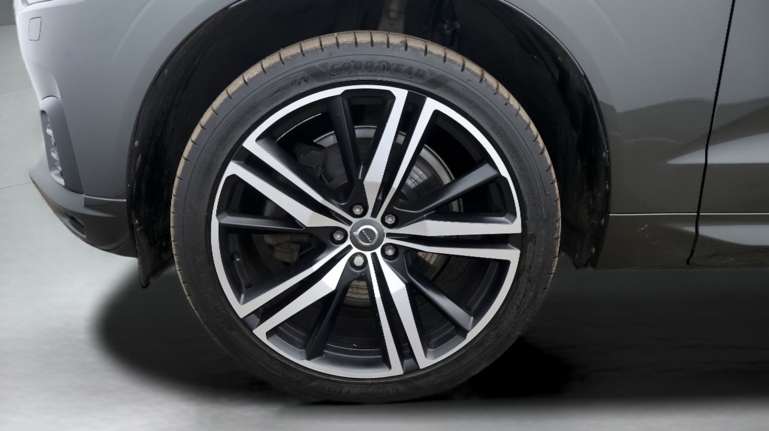 Used Volvo XC60 2019 for sale - 77812911: Photo 18