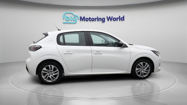Used Peugeot 208 2022 for sale - 75401968: Photo 9
