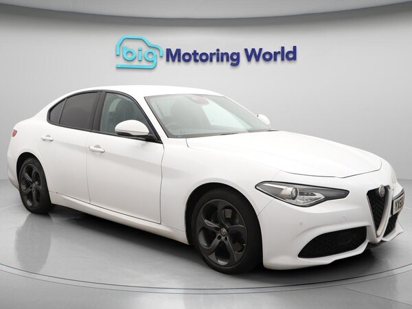 Used Alfa Romeo Giulia 2018 for sale - 76137284: Photo 1