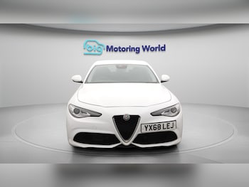 Used Alfa Romeo Giulia 2018 for sale - 76137284: Photo 3