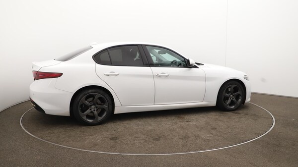 Used Alfa Romeo Giulia 2018 for sale - 76137284: Photo 43