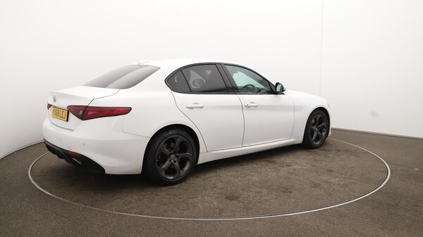 Used Alfa Romeo Giulia 2018 for sale - 76137284: Photo 47