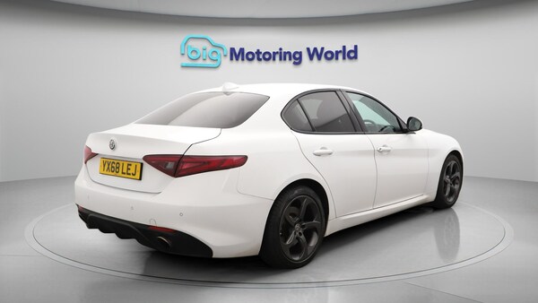Used Alfa Romeo Giulia 2018 for sale - 76137284: Photo 8