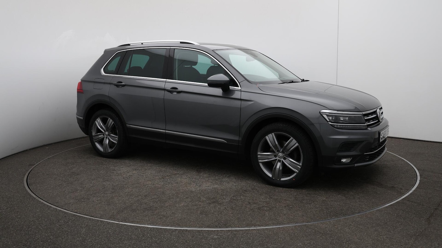 Used Volkswagen Tiguan 2018 for sale - 76152642: Photo 29